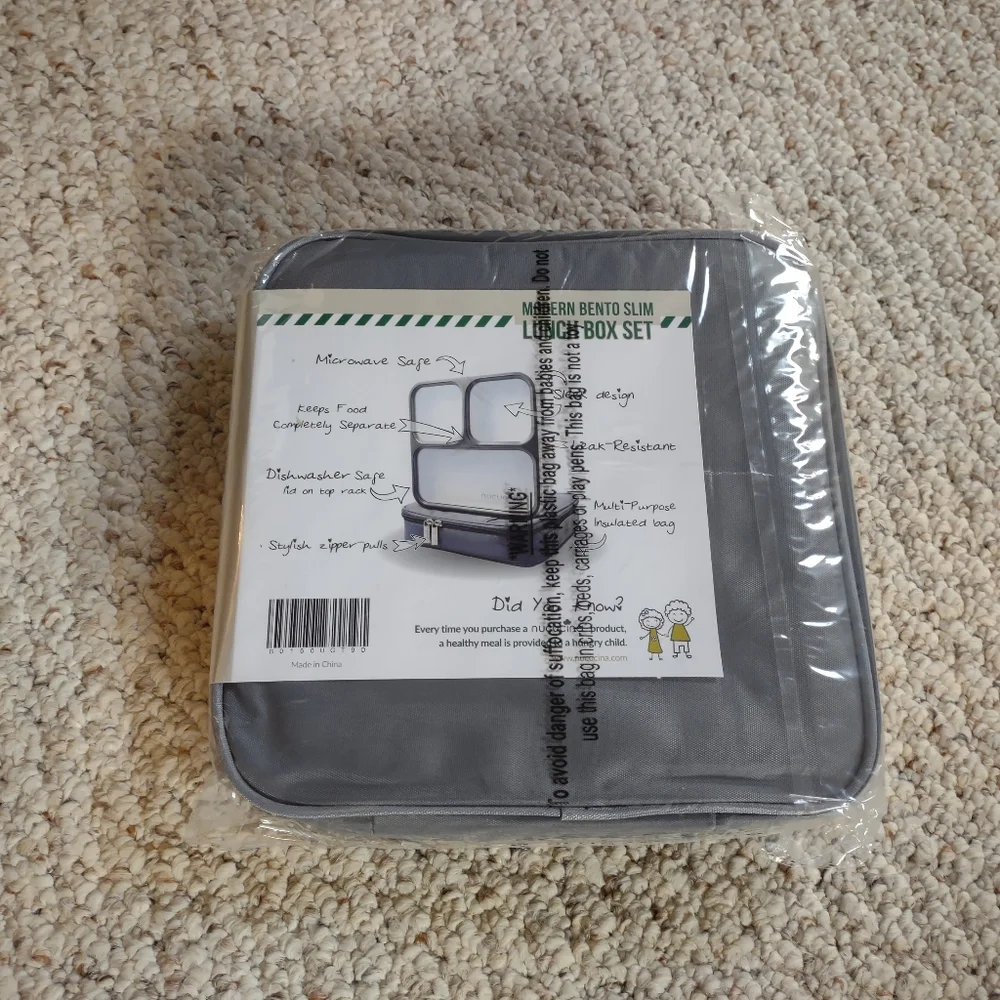 NWT Lunch Box Set